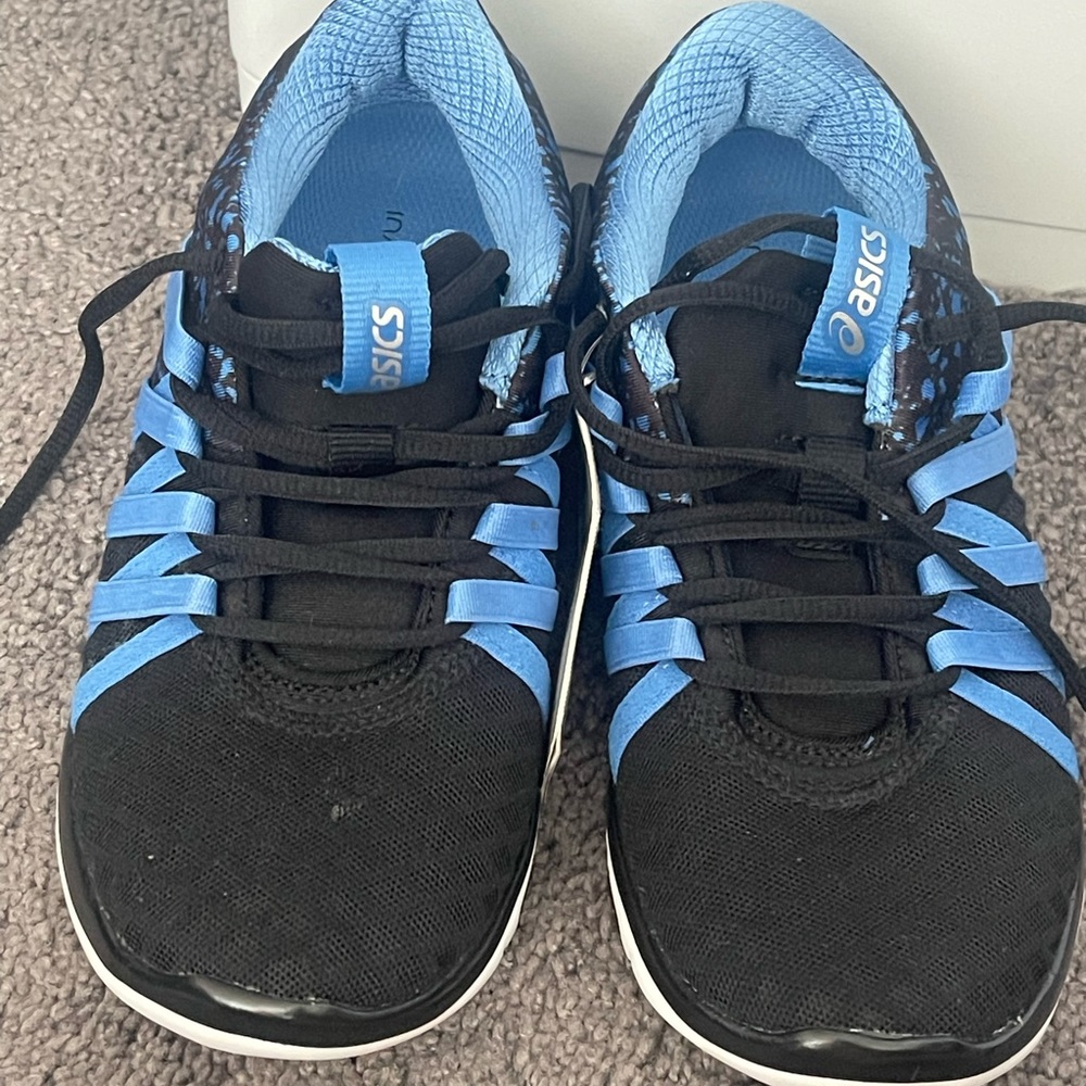 Asics Womens Gel-Fit Yui Training Shoes Size 5 Black Blue Athletic Fitness